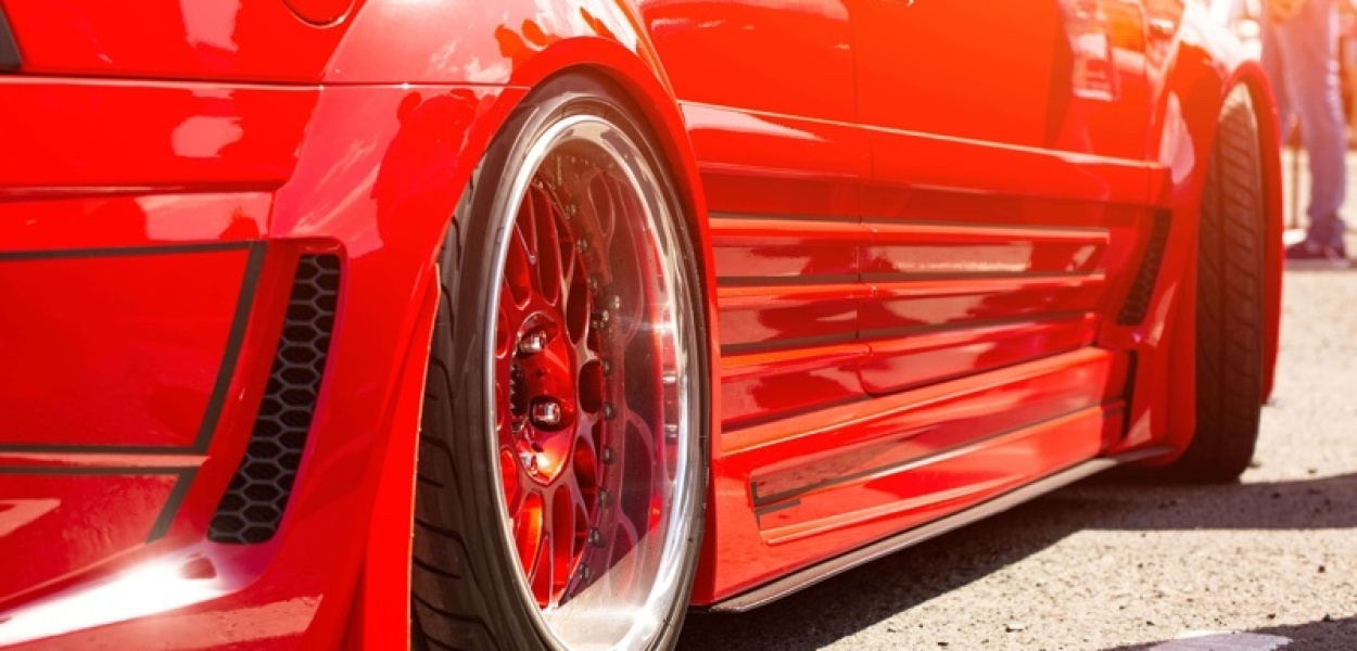 Czy warto kupić auto bez polisy OC?