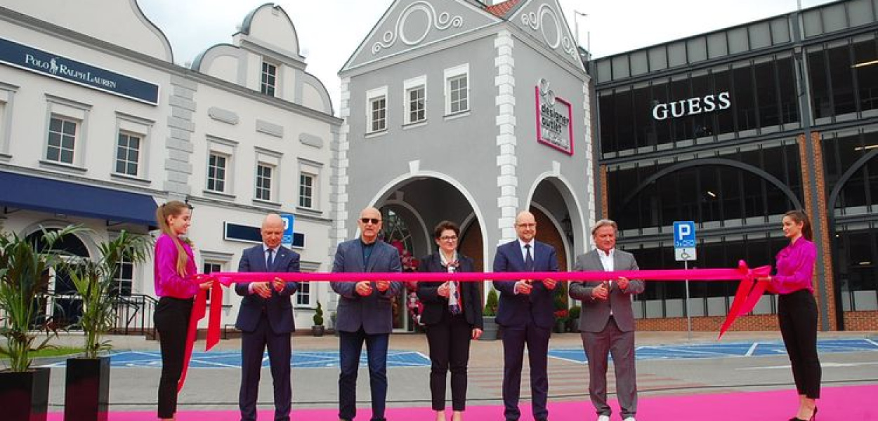  Designer Outlet oficjalnie otworzył nową część. Jest ładnie i…