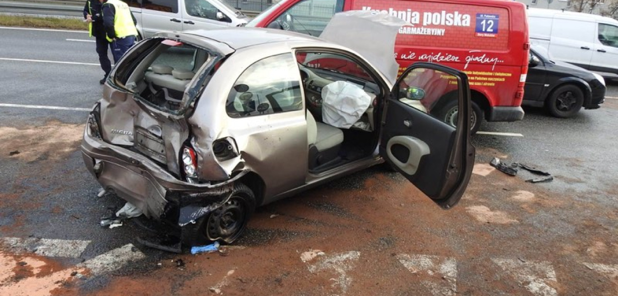 To był prawdziwy karambol! Wciąż utrudnienia na Puławskiej