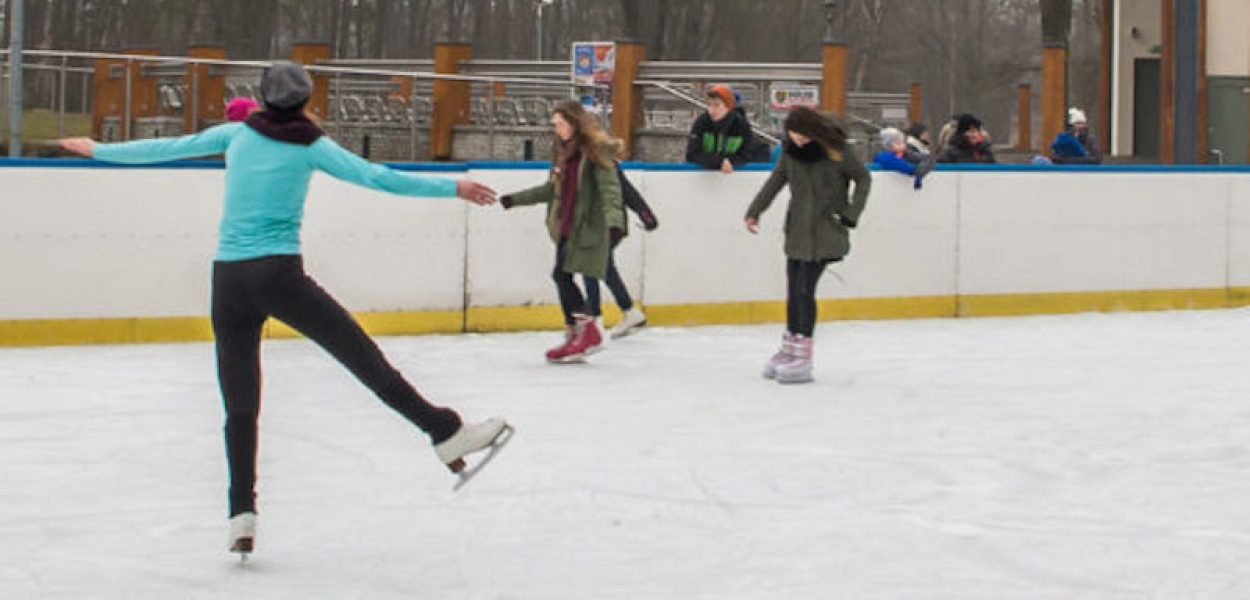 Lodowisko w Parku Zdrojowym zaprasza codziennie