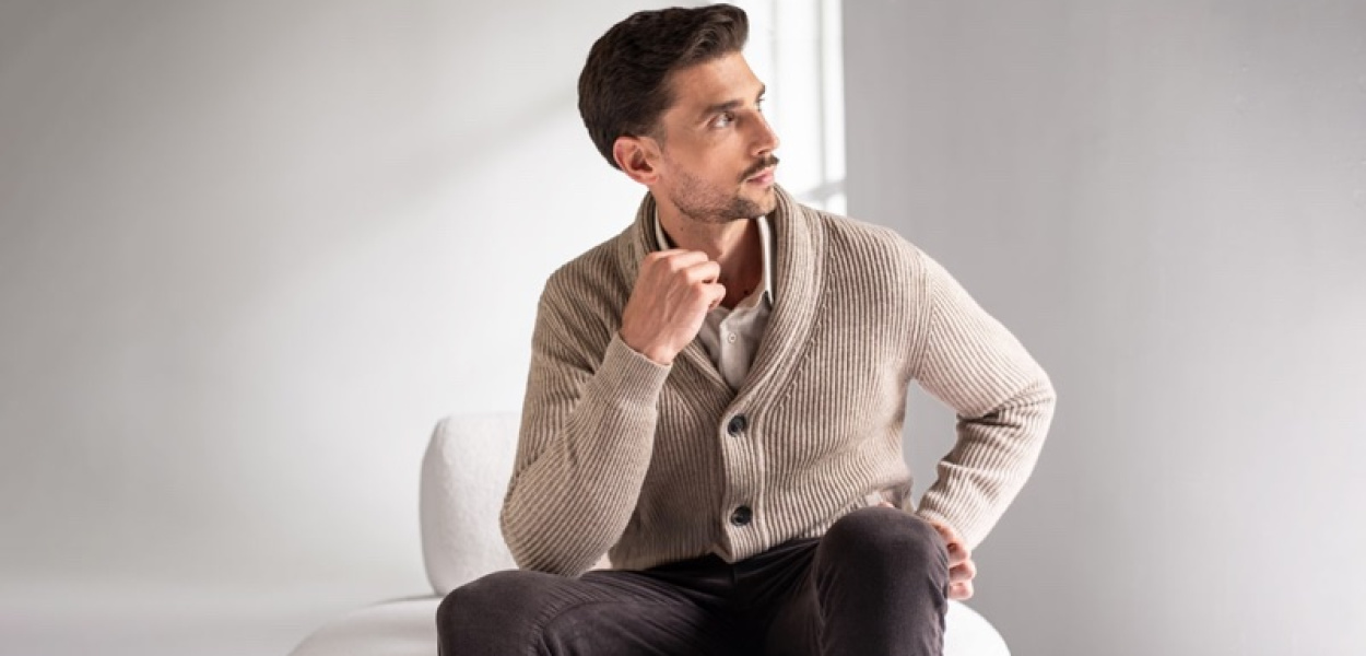  Z jakiego materiału swetry męskie sprawdzają się najlepiej zimą?