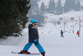 Zimowa przerwa od szkoły później niż zwykle. Sprawdź terminy ferii-104112