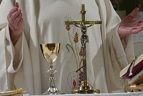 Kościół przesuwa ważne święto. Wydano oficjalne oświadczenie-106855
