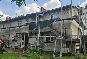 Cieplej i taniej w gminnych budynkach - 107317