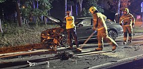 Zderzenie bmw z audi. Droga krajowa 79 zablokowana