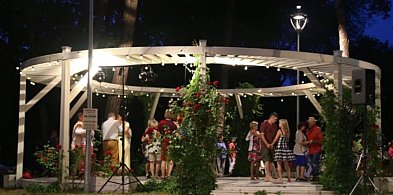Letnie potańcówki na Mostowej-107576