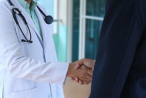 Wystarczy jeden wniosek. ZUS z programem dla pracujących-107641