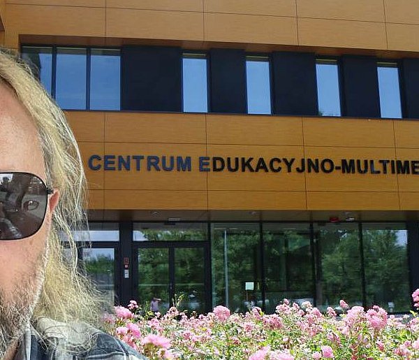 Rzucają radnemu kłody pod nogi - 107679
