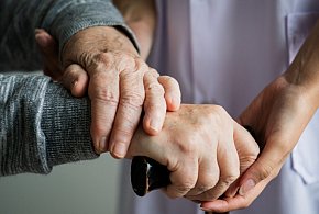 Ponad 2 tys. zł miesięcznie. Seniorzy i ich rodziny czekali na to latami-108238