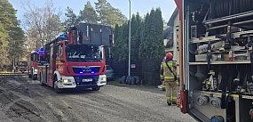 Zapaliła się pralka! Przyjechało 5 zastępów straży