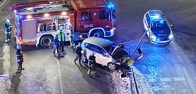 Potężne zderzenie i blokada drogi