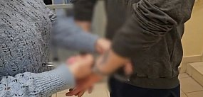 Atak nożem w Józefosławiu. 24-latek w szpitalu