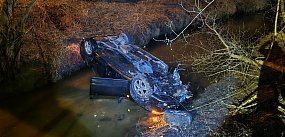 Ucieczka przez Piaseczno zakończona dachowaniem