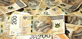 Straciła ponad 25 tysięcy złotych