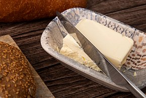 Ceny masła zaskakują. Klienci przecierają oczy przy kasie-109212