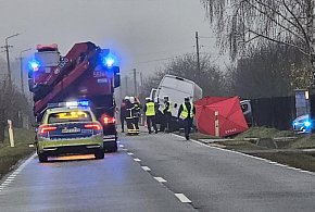 Próbował wyprzedzić traktor. Zginął na miejscu-109901