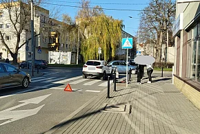 Zdarzenie drogowe w centrum Piaseczna, utrudnienia-109934