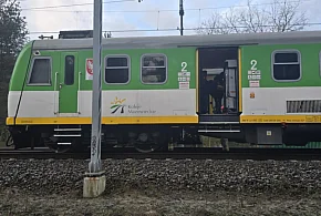 Wypadek na torach. Przejazd kolejowy zamknięty-109949