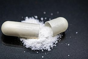 Salmonella w popularnym suplemencie. „Nie należy spożywać”-109974