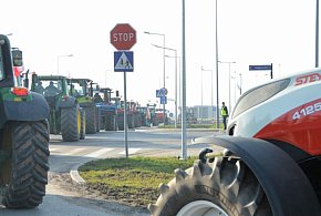 Rolnicy protestują. Spodziewane utrudnienia także w powiecie piaseczyńskim-110701