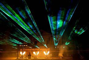 Nowy Rok w świetle laserów – widowiskowe powitanie na rynku-110734