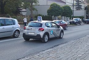 17-latkowie dostaną „prawko”. Nowe przepisy stawiają twarde warunki-110824