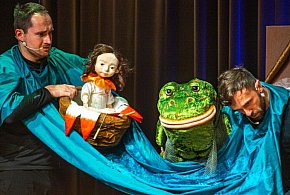 Teatralna niedziela z Calineczką-110875