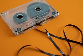 Najczęściej wybierane hity na kasetach magnetofonowych – powrót do analogowych brz