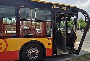 Kolizja autobusu na Puławskiej