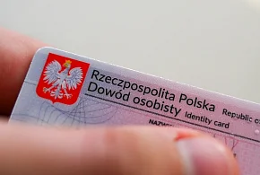 Zmiany dla milionów seniorów. Chodzi o dowody osobiste