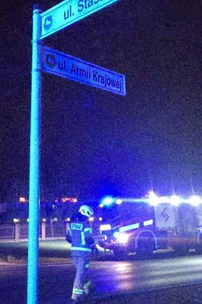 Kurier gnał na łeb na szyję-2696