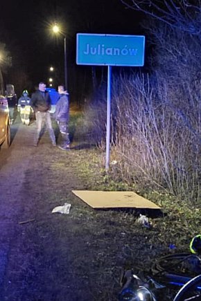 Zderzenie samochodu z rowerzystą-2704