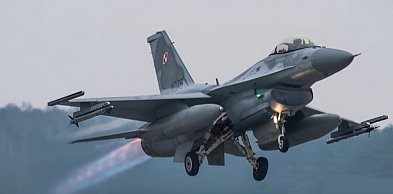 Naddźwiękowe loty szkoleniowe. Możliwy słyszalny huk