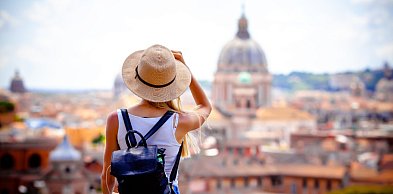 Majówka za granicą – jak maksymalnie wykorzystać kilka dni wolnego?