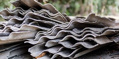 Bezpłatny odbiór azbestu. Gdzie i do kiedy można składać wnioski