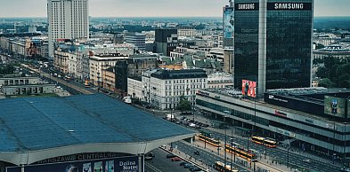 Ile trwa zakup mieszkania w Warszawie i co może go opóźnić?