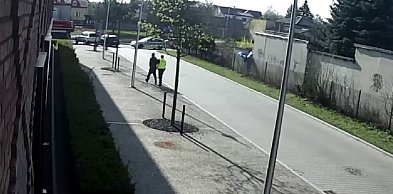 Ucieczka nie pomogła – pijany kierowca zatrzymany po kolizji