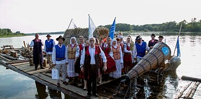 Zielone Świątki na Urzeczu. Tradycja, muzyka i rodzinne świętowanie