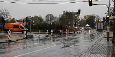 Zamknięte skrzyżowanie przez miesiąc-109485