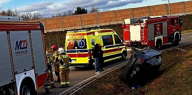 15-latek zabrał auto rodziców. Finał? W rowie-109889