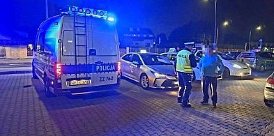 Nocna obława na kierowców z aplikacji w Piasecznie