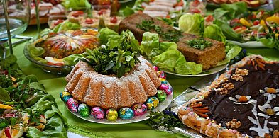 Wielkanoc droższa niż rok temu. Polacy szykują większe wydatki na święta