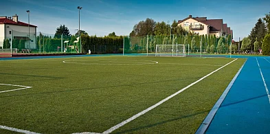 Boisko w Nowej Iwicznej przejdzie modernizację. Ogłoszono przetarg