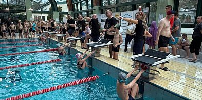 Rodzinne święto sportu na pływalni w Konstancinie-110376