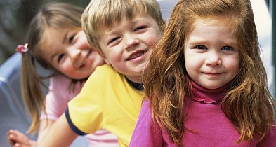 Przedszkola, żłobki i szkoły! Sprawdź, gdzie wysłać dziecko!