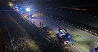 Uderzył w bariery energochłonne