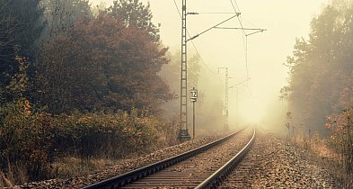 Duża inwestycja kolejowa w Prażmowie i Tarczynie. Wojewoda wydał decyzję