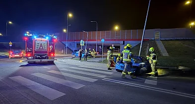 Zderzenie na skrzyżowaniu. Jedna osoba trafiła do szpitala