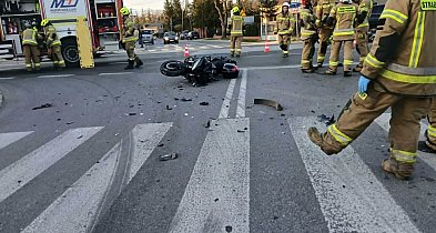 Poważny wypadek motocyklisty, utrudnienia na trasie 724