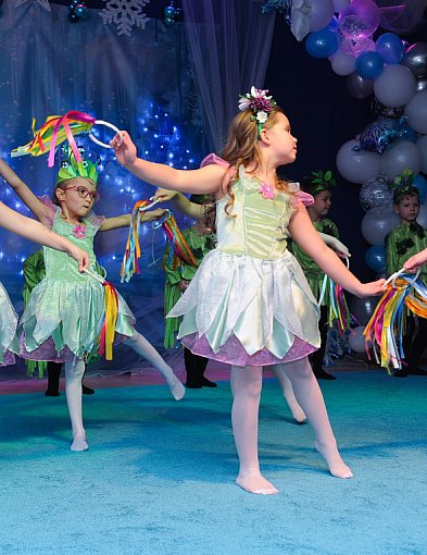 Nutka wprowadziła w świąteczny nastrój-110532